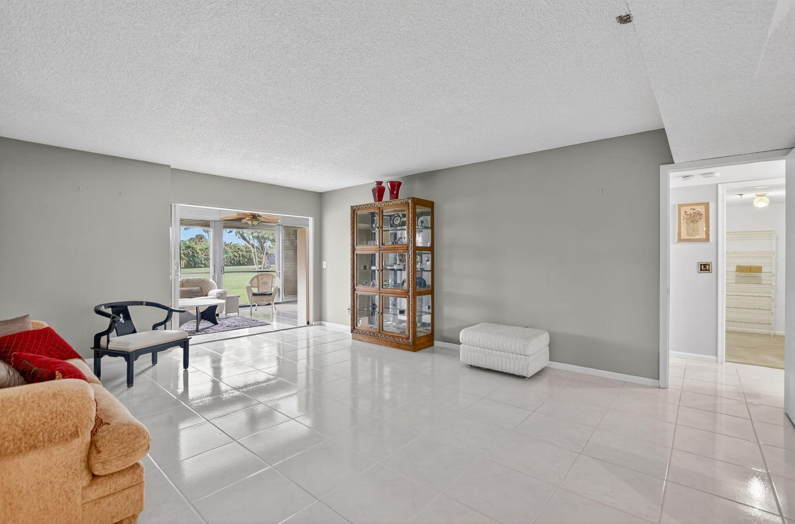 9170 SW 14th Street 4105 — photo 10