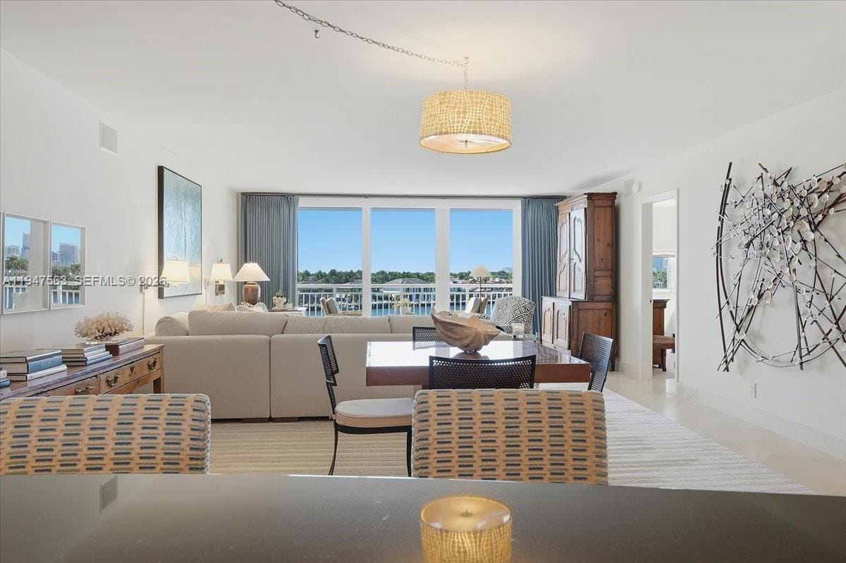 511 Bayshore Drive 504, Fort Lauderdale, FL 33304 photo 12