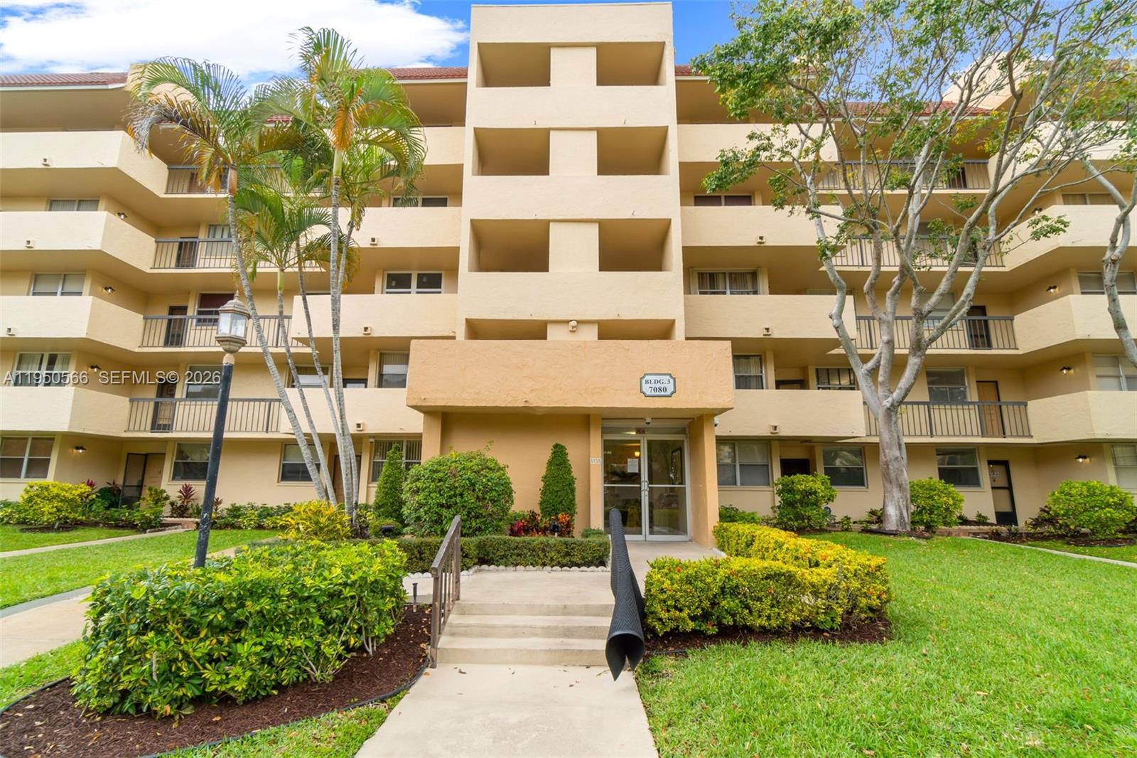 7080 Environ Boulevard 226, Lauderhill, FL 33319, Lauderhill