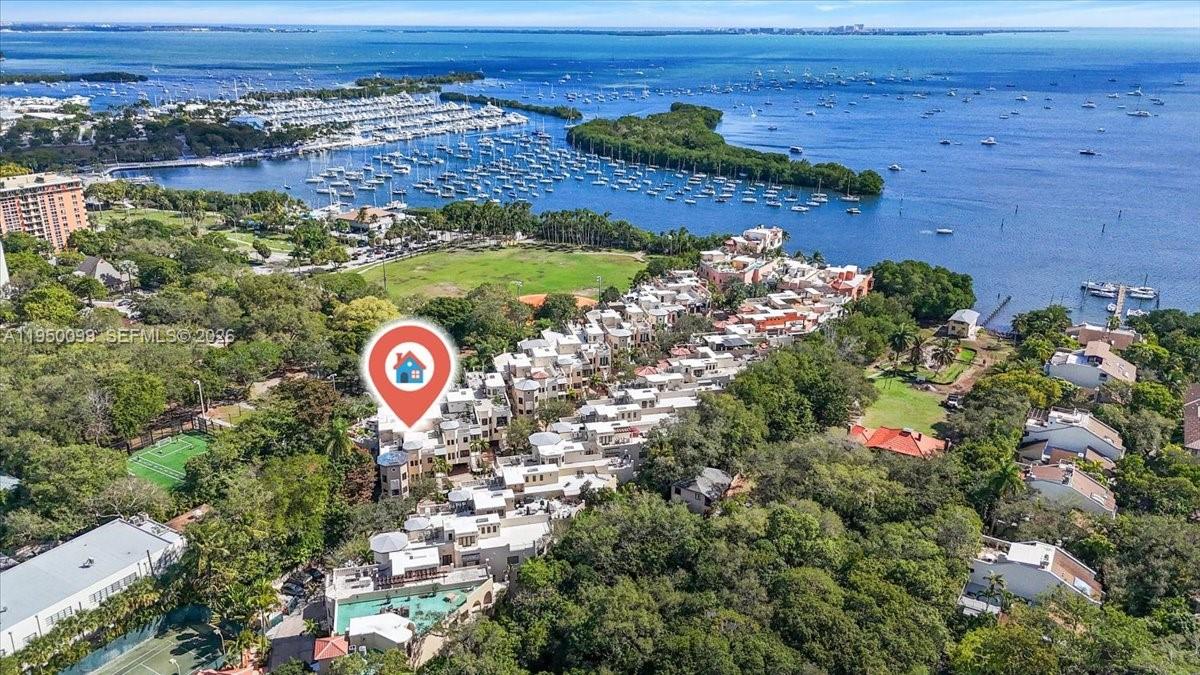 3471 Main Hwy 1240 1240, Miami, FL 33133, Miami