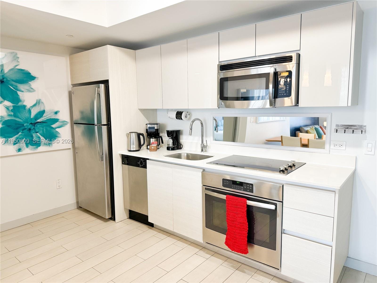 2602 E Hallandale Beach Boulevard R409 — photo 2