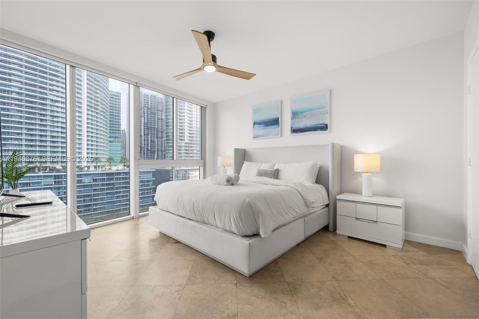 485 Brickell Avenue 1804 — photo 12