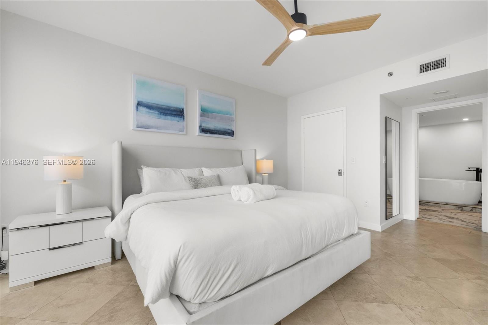 485 Brickell Avenue 1804, Miami, FL 33131 photo 13