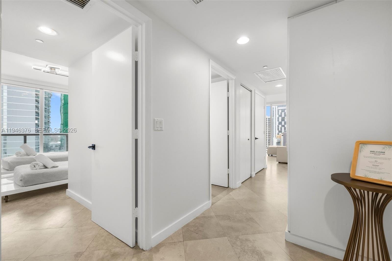 485 Brickell Avenue 1804, Miami, FL 33131 photo 22