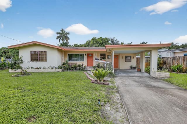 160 NW 34th Street, Oakland Park, FL 33309