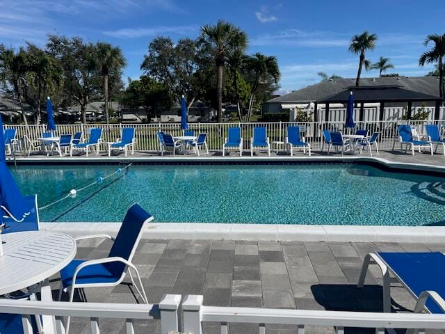 1157 S Drive Circle C, Delray Beach, FL 33445 photo 18