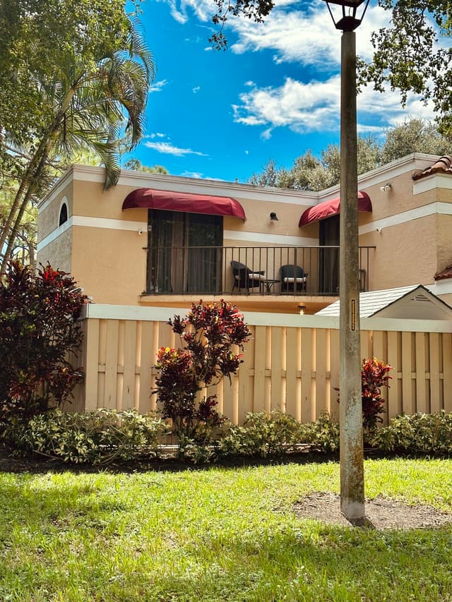 4260 Village Drive B, sold in Le Village De Provence 2, Delray Beach, FL