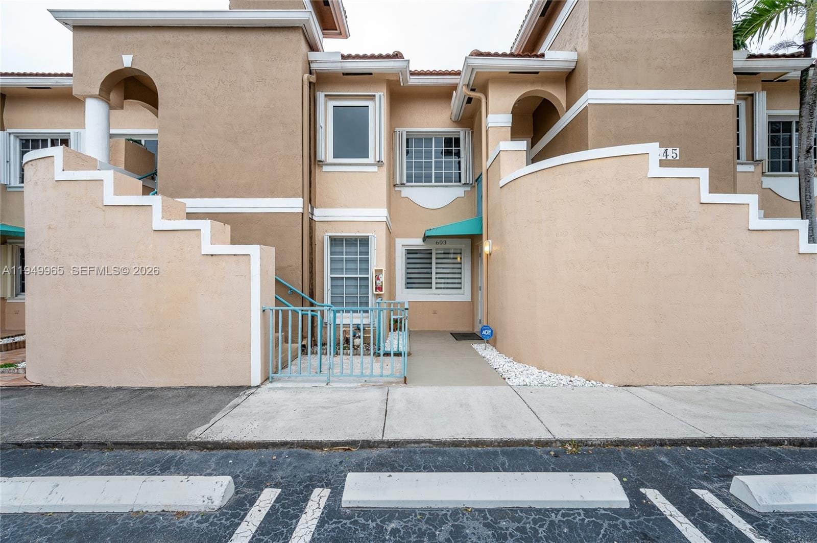 6445 SW 130th Place 603, Miami, FL 33183 photo 1