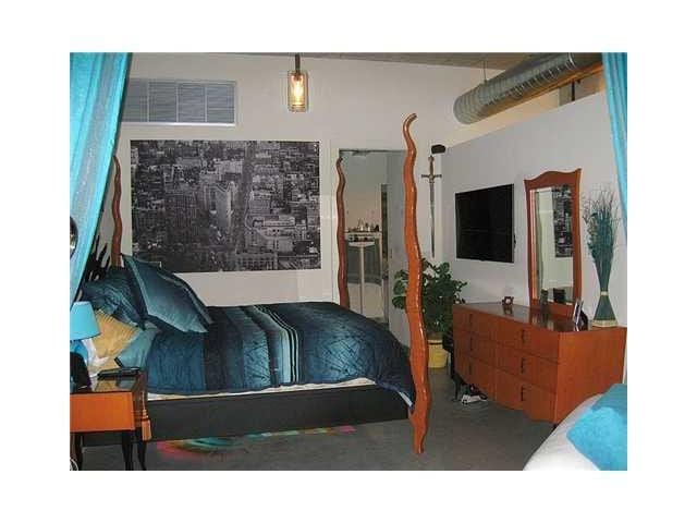 435 N Andrews Avenue 304 — photo 6