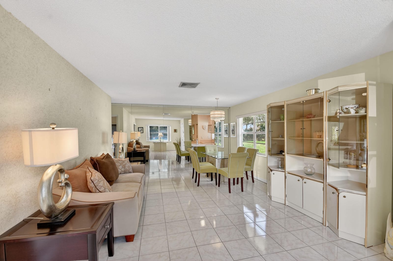 5199 Rose Hill Drive — photo 5