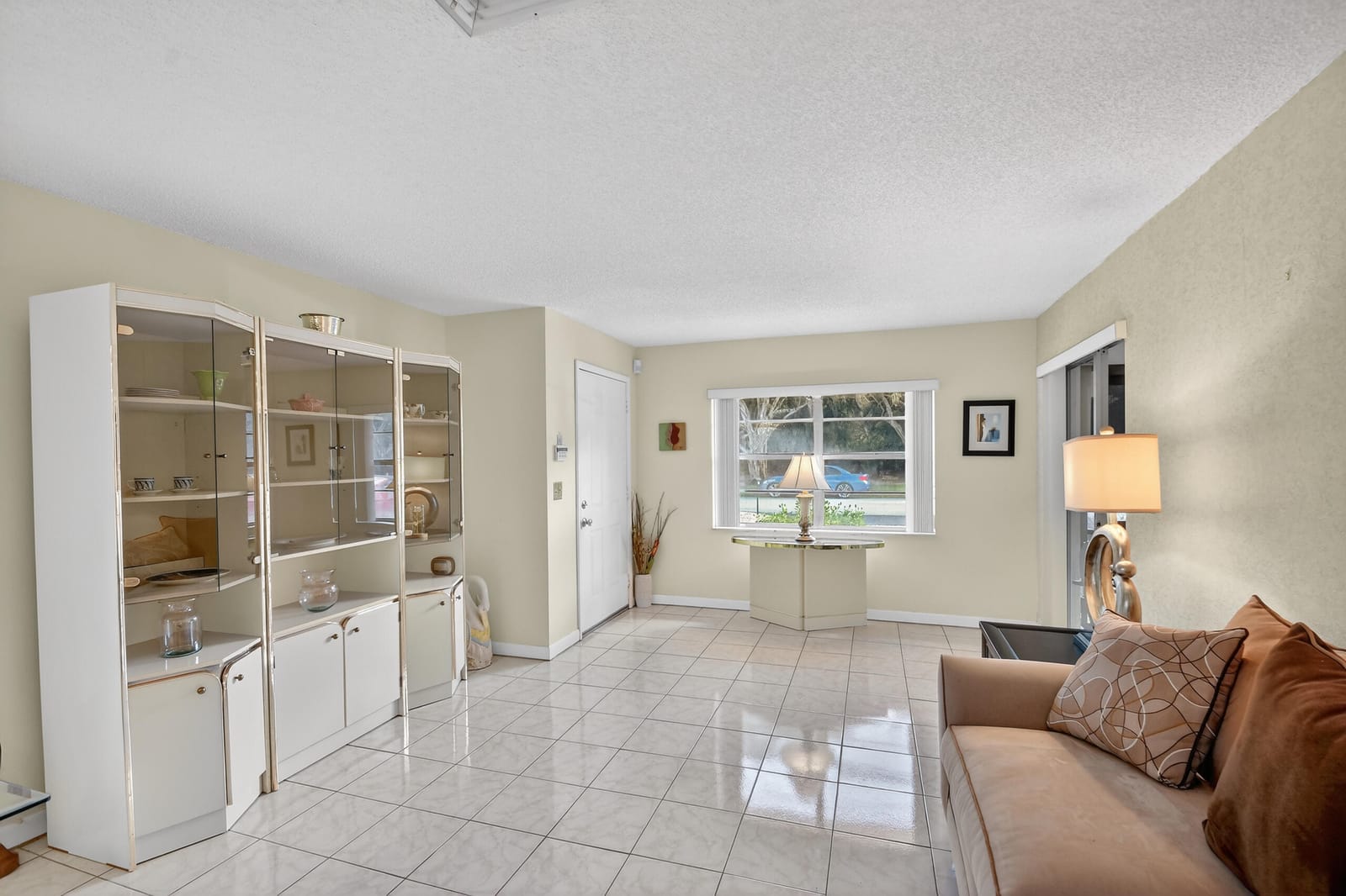 5199 Rose Hill Drive — photo 7