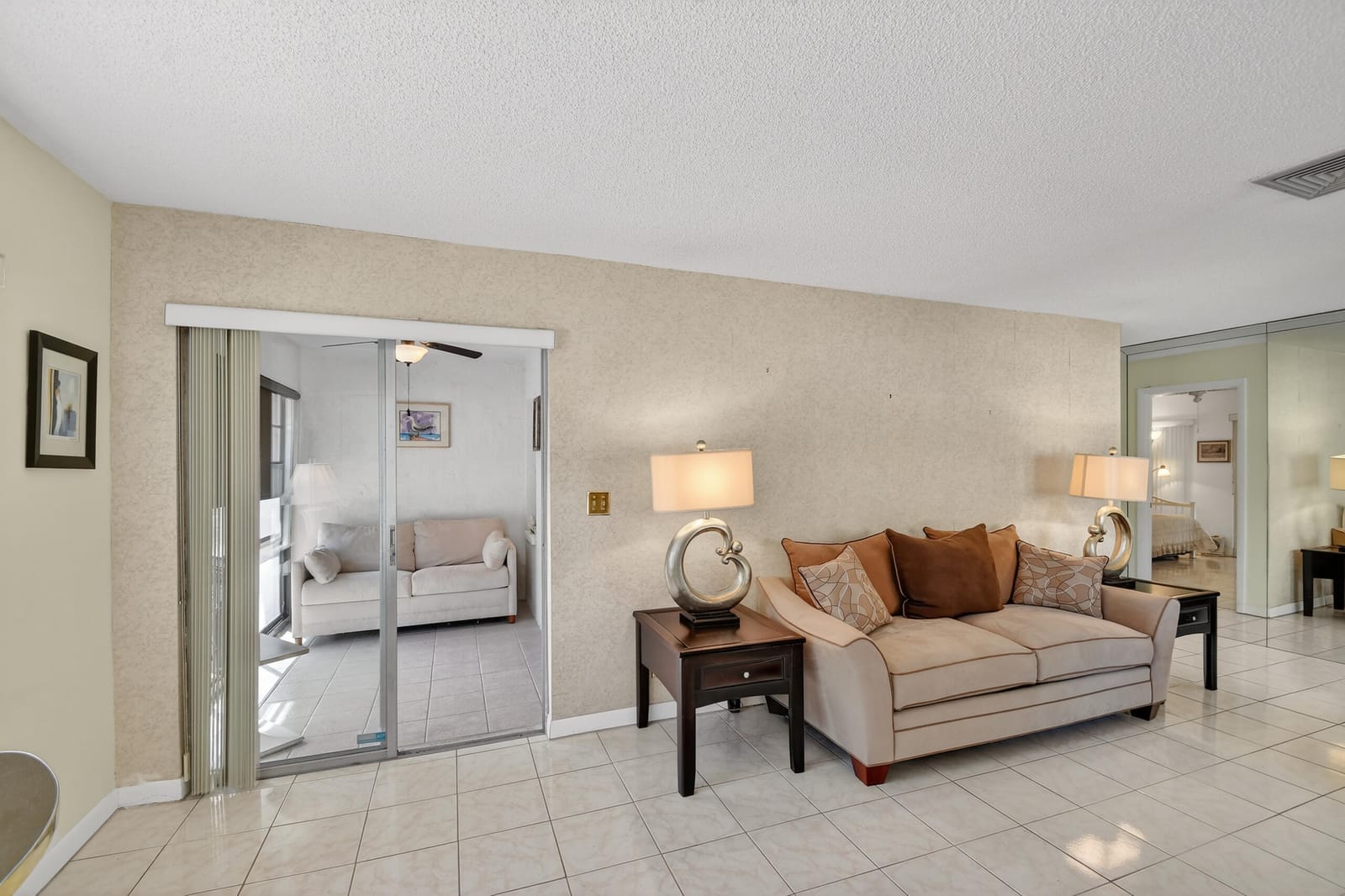 5199 Rose Hill Drive — photo 8
