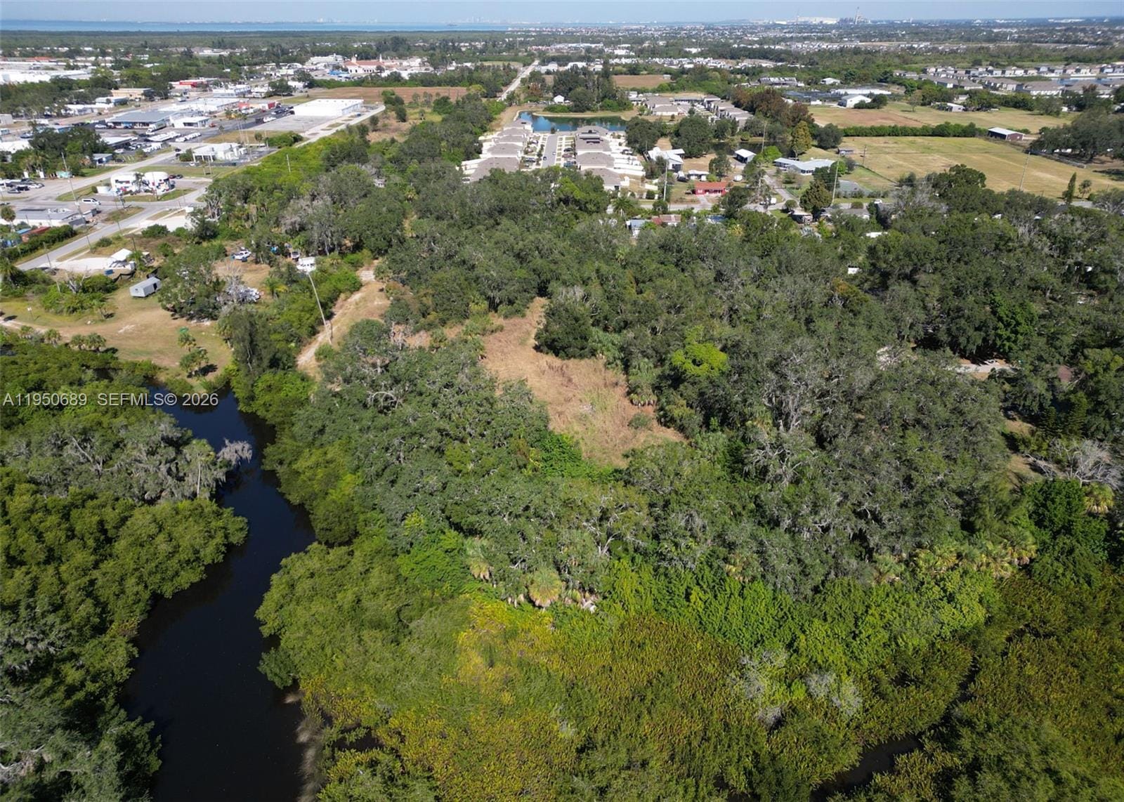 301 E Shell Point Road, Tampa, FL 33570 photo 15