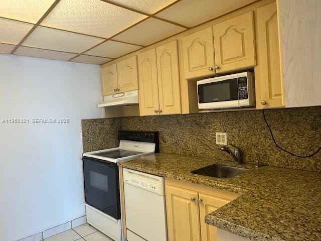 3675 N Country Club Drive 210, Aventura, FL 33180 photo 11