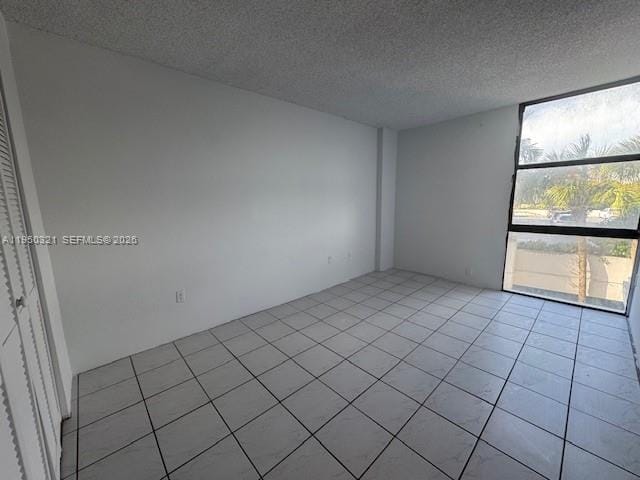 3675 N Country Club Drive 210, Aventura, FL 33180 photo 17