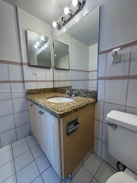 3675 N Country Club Drive 210, Aventura, FL 33180 photo 21