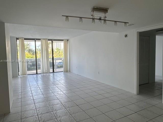 3675 N Country Club Drive 210, Aventura, FL 33180 photo 26