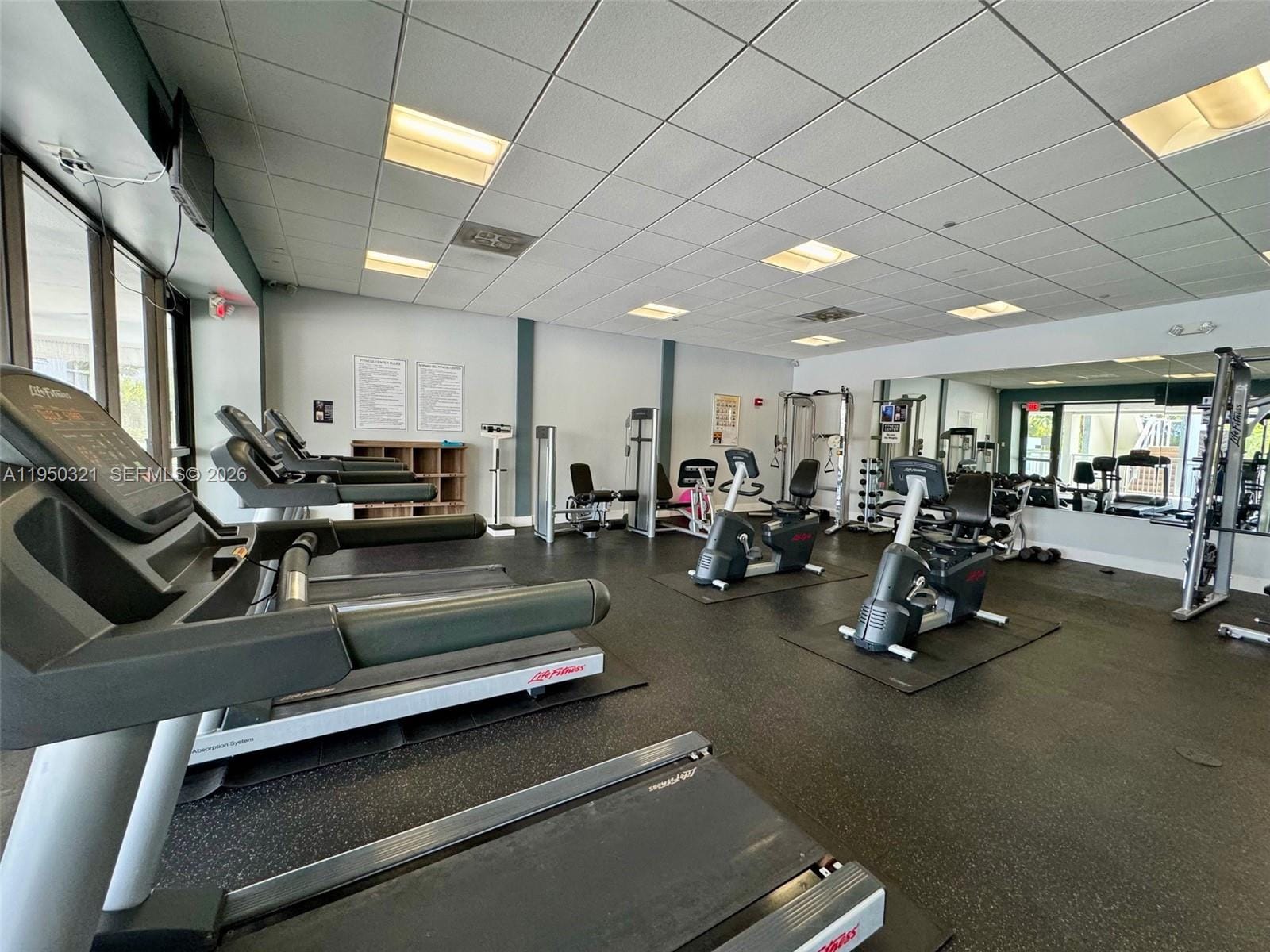 3675 N Country Club Drive 210, Aventura, FL 33180 photo 28