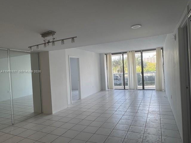 3675 N Country Club Drive 210, Aventura, FL 33180 photo 8