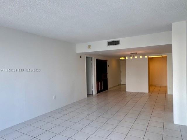 3675 N Country Club Drive 210, Aventura, FL 33180 photo 9