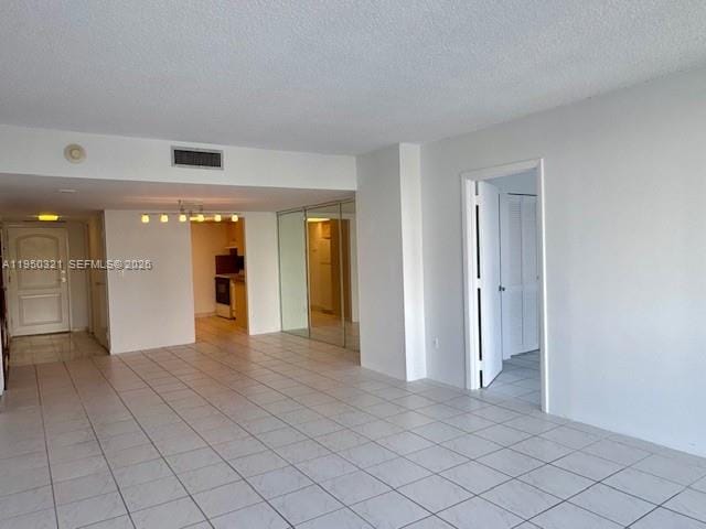 3675 N Country Club Drive 210, Aventura, FL 33180 photo 10