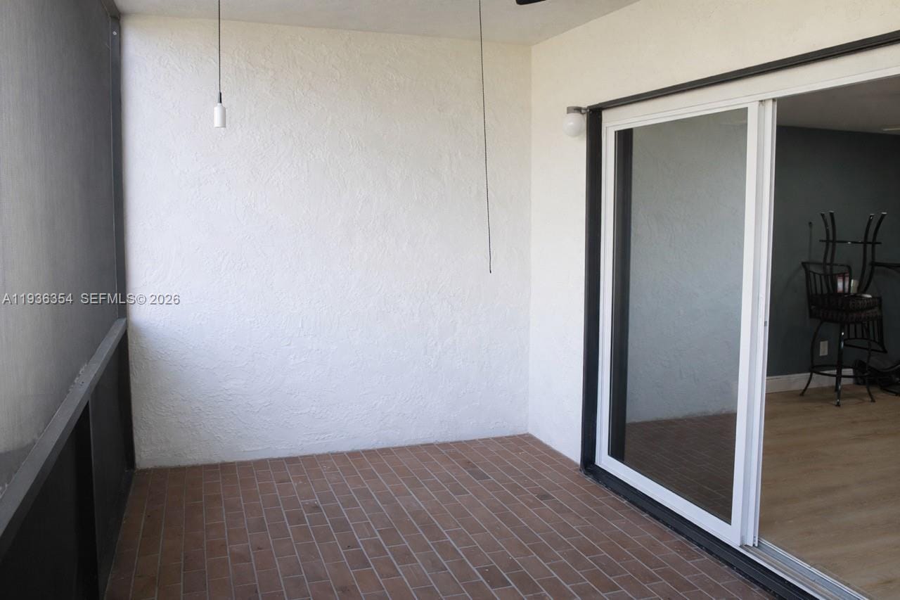 8925 Springtree Lakes Drive, Sunrise, FL 33351 photo 15