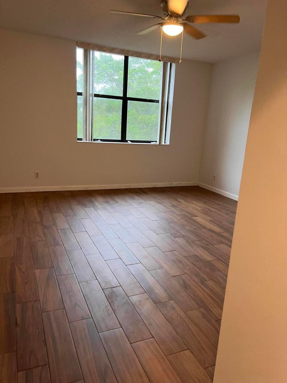 3100 NW 42nd Avenue D404 — photo 10