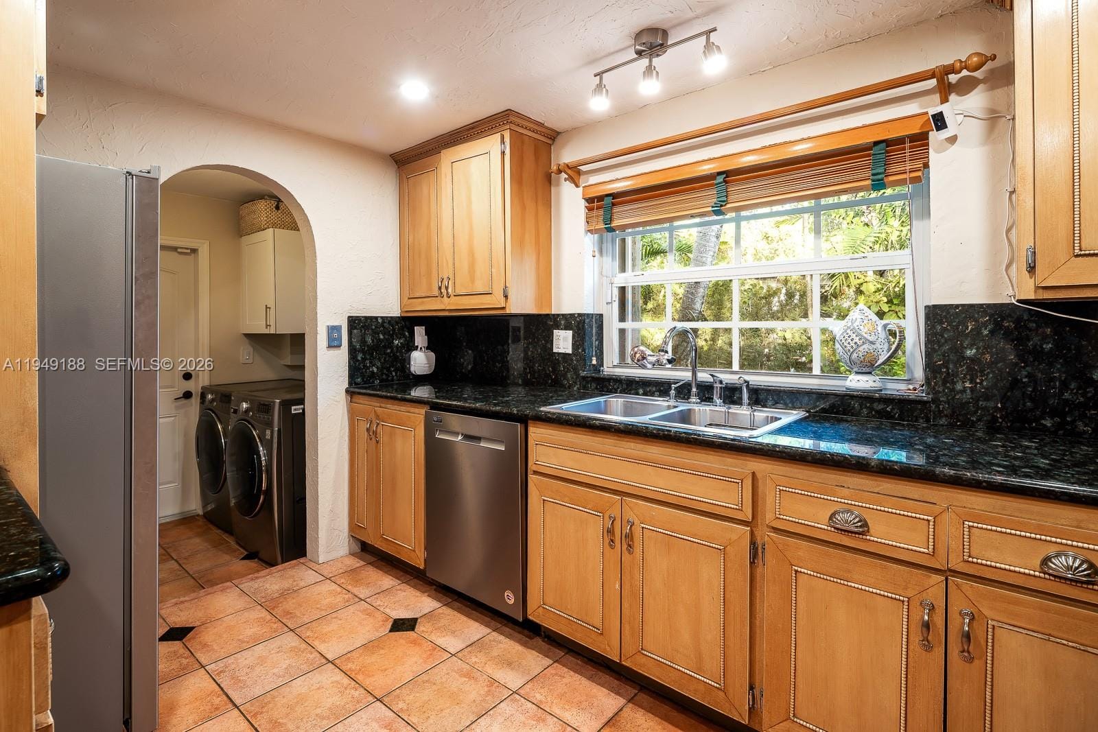 1315 Granada Boulevard, Coral Gables, FL 33134 photo 19