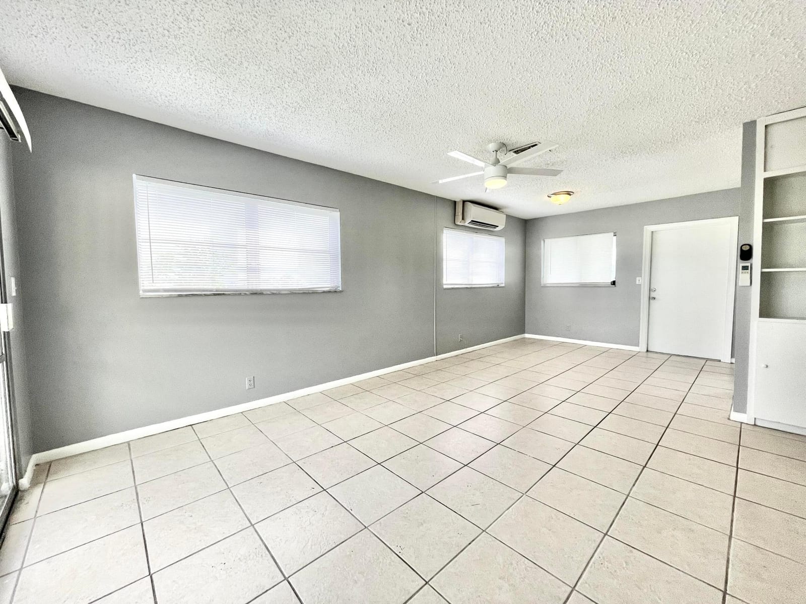 1021 Crystal Lake Drive 315 — photo 2