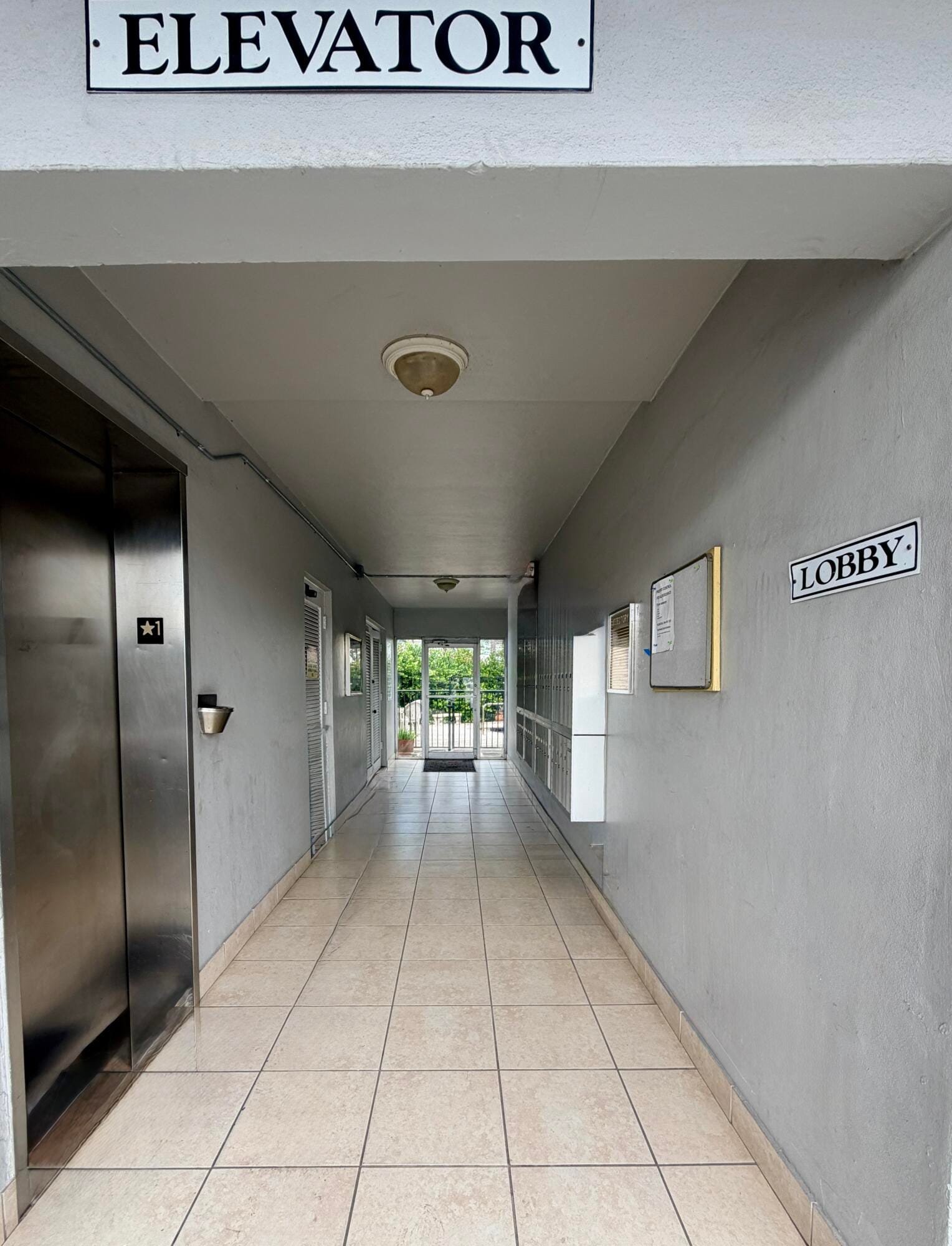 1021 Crystal Lake Drive 315, Deerfield Beach, FL 33064 photo 18