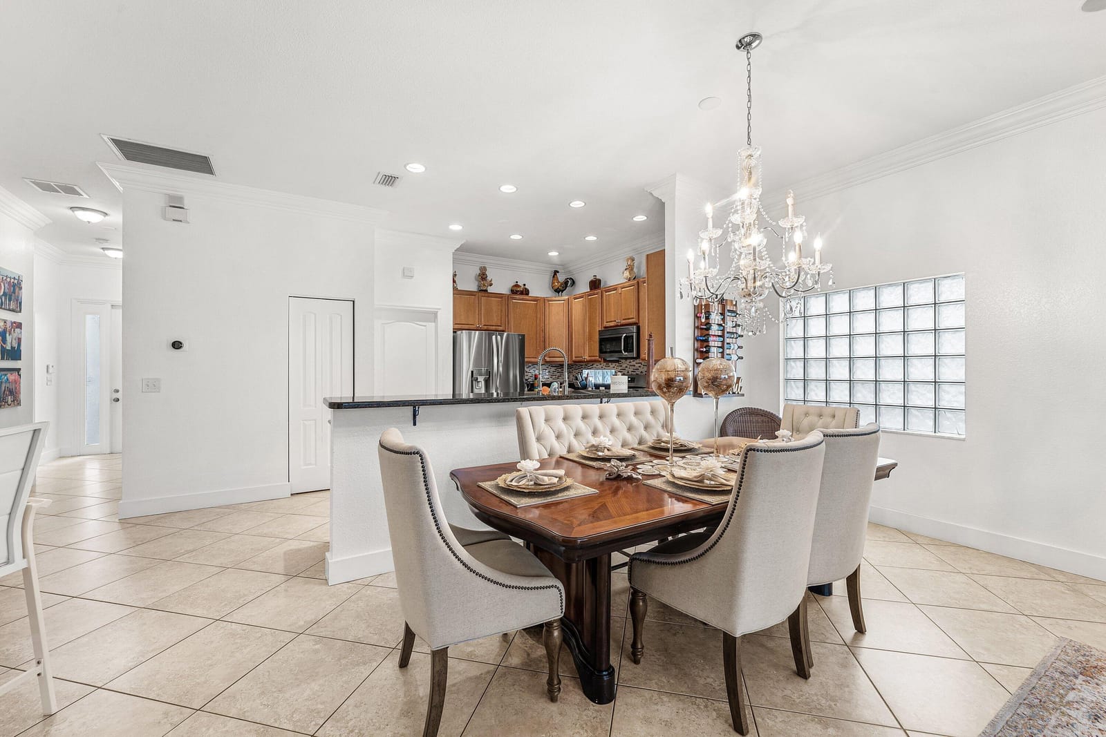 139 Berenger Walk, Royal Palm Beach, FL 33414 photo 17