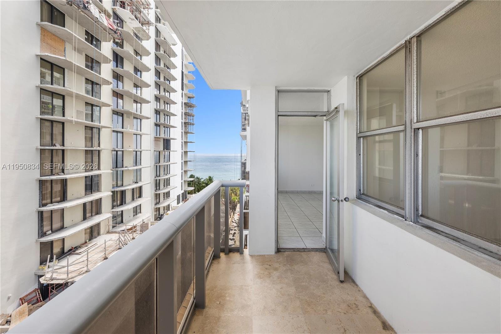 6039 Collins Avenue 809 — photo 12