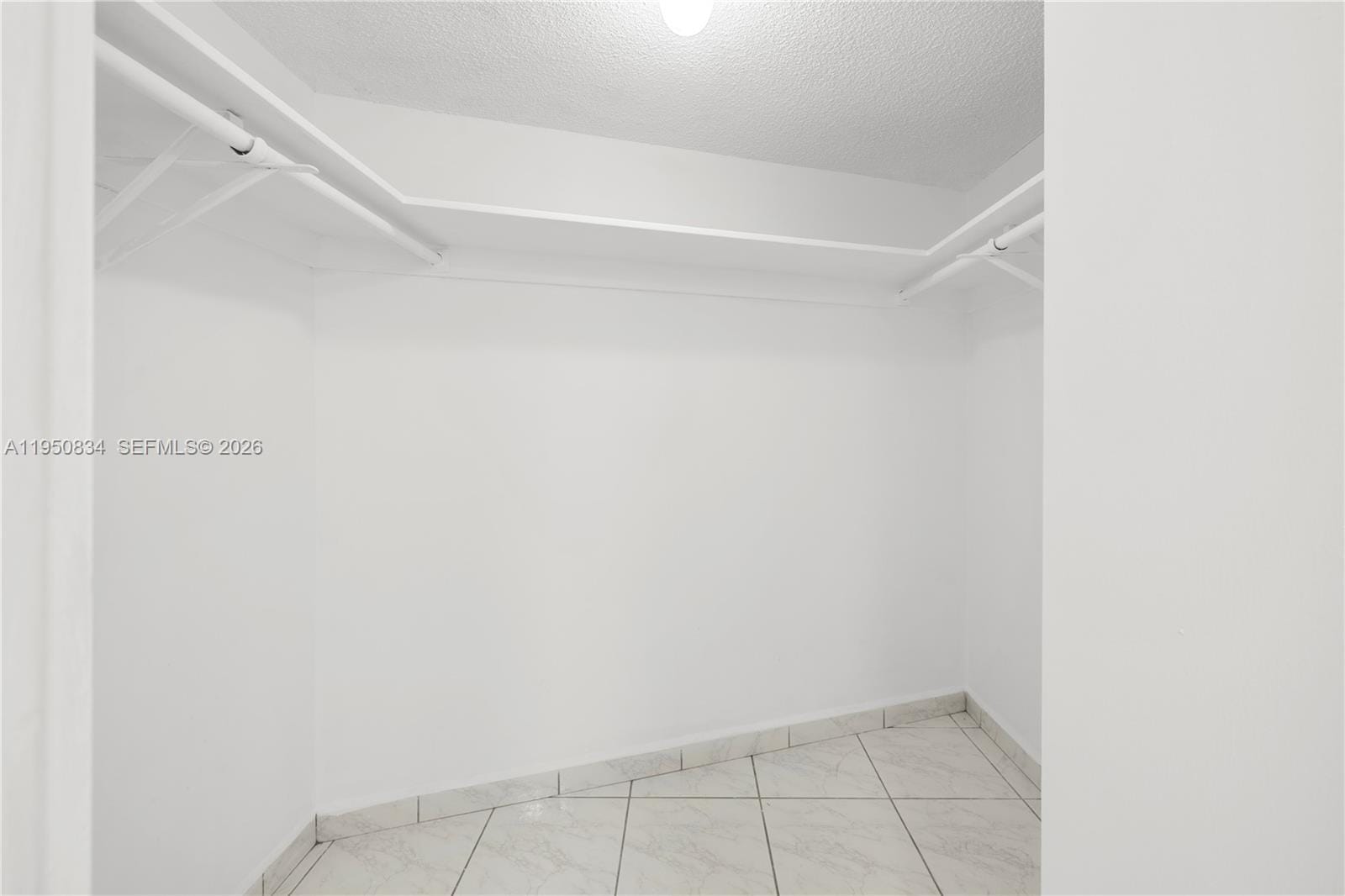 6039 Collins Avenue 809, Miami Beach, FL 33140 photo 21