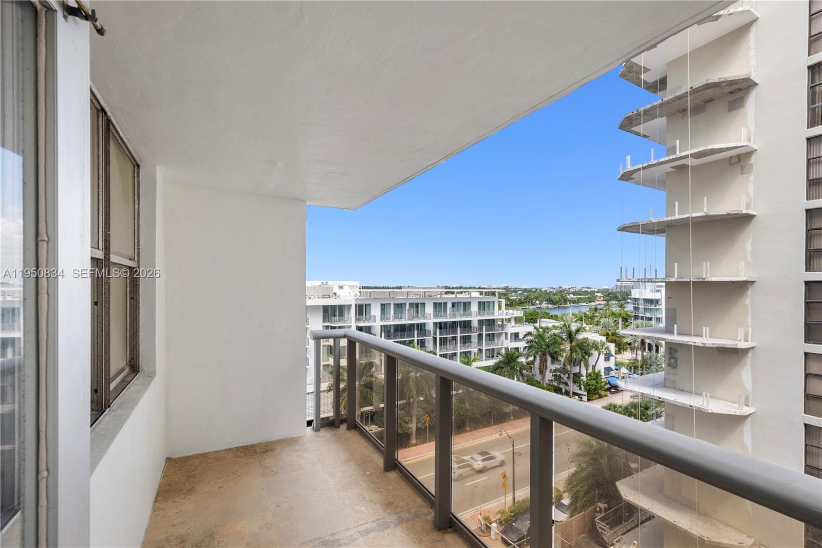 6039 Collins Avenue 809 — photo 10