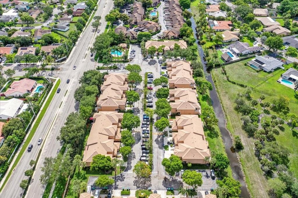 10172 Royal Palm Boulevard 707-7, Coral Springs, FL 33065 photo 17