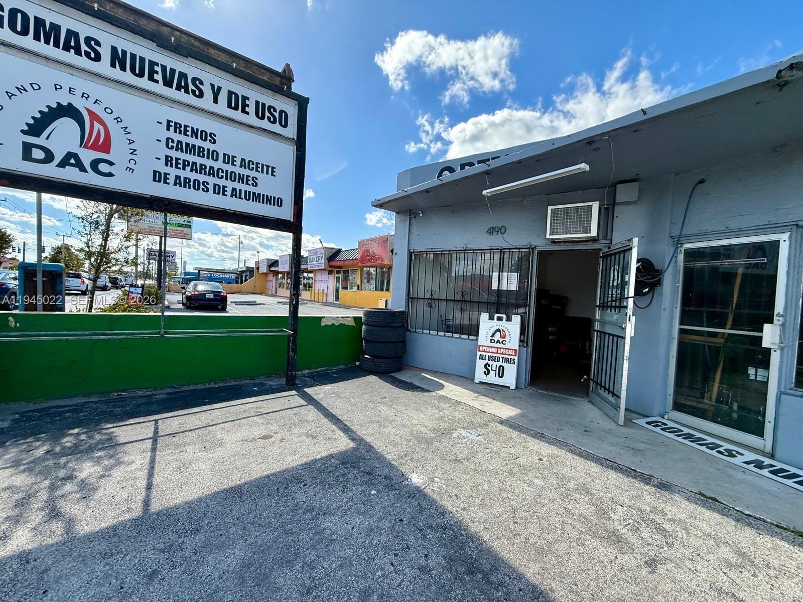 4190 E 4th Avenue, Hialeah, FL 33013 photo 3