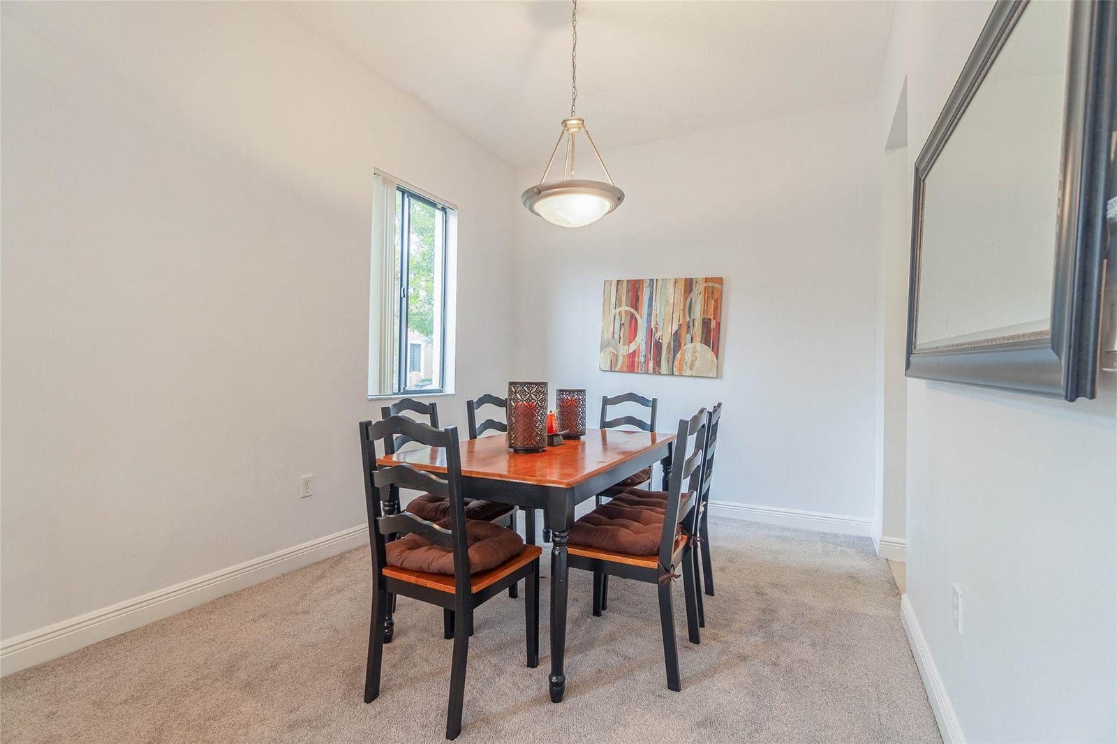 2514 Venetian Court 2514 — photo 6