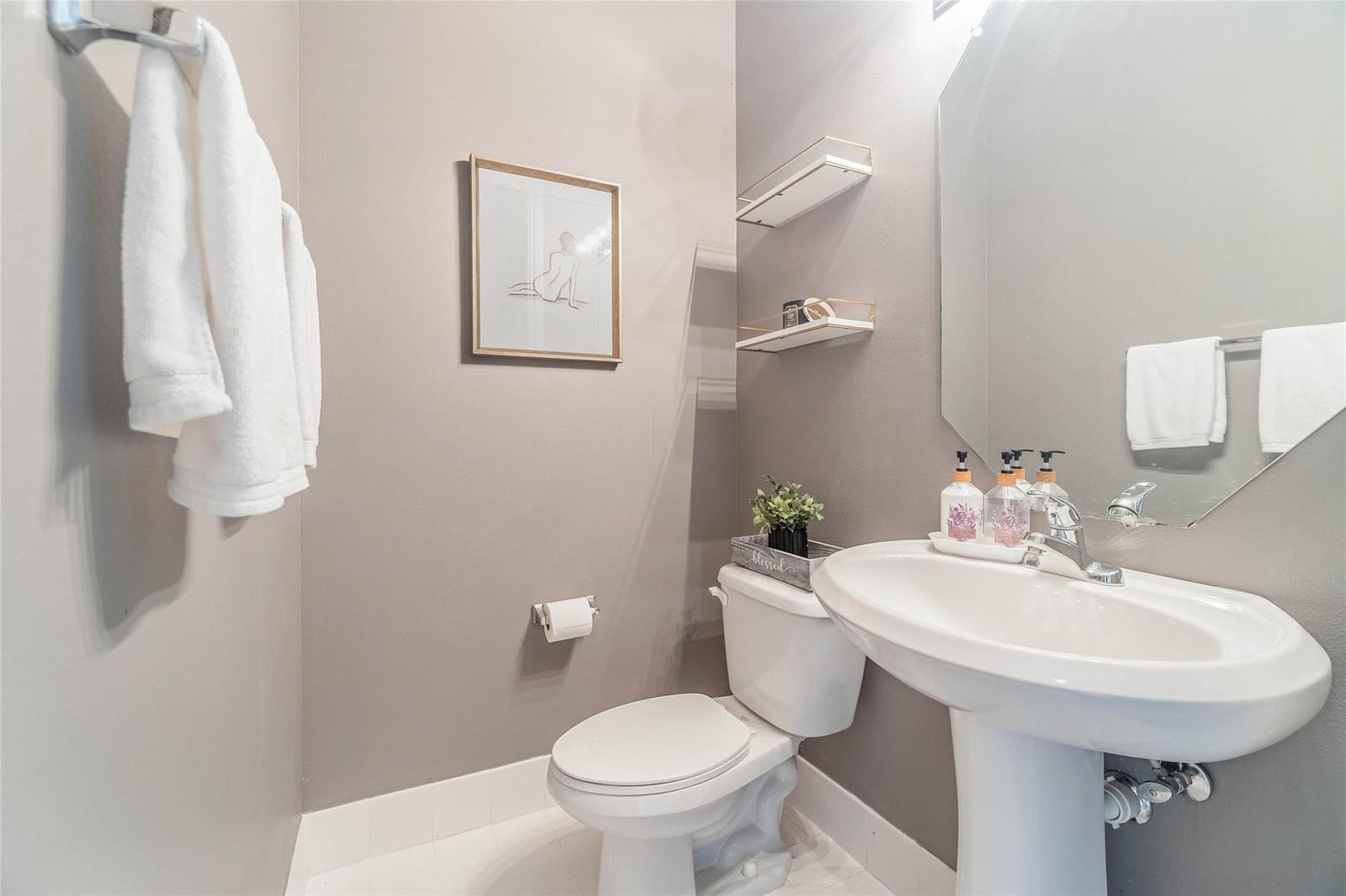 2514 Venetian Court 2514 — photo 9
