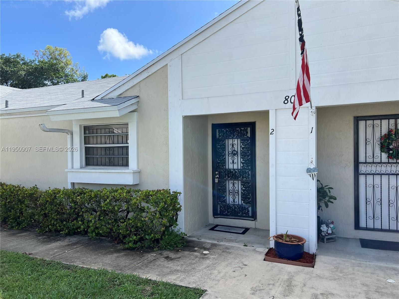 809 NE 214th Lane 2, Miami, FL 33179, Miami