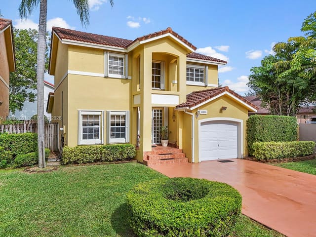 13821 SW 102nd Terrace, sold in Charlestowne, Miami, FL