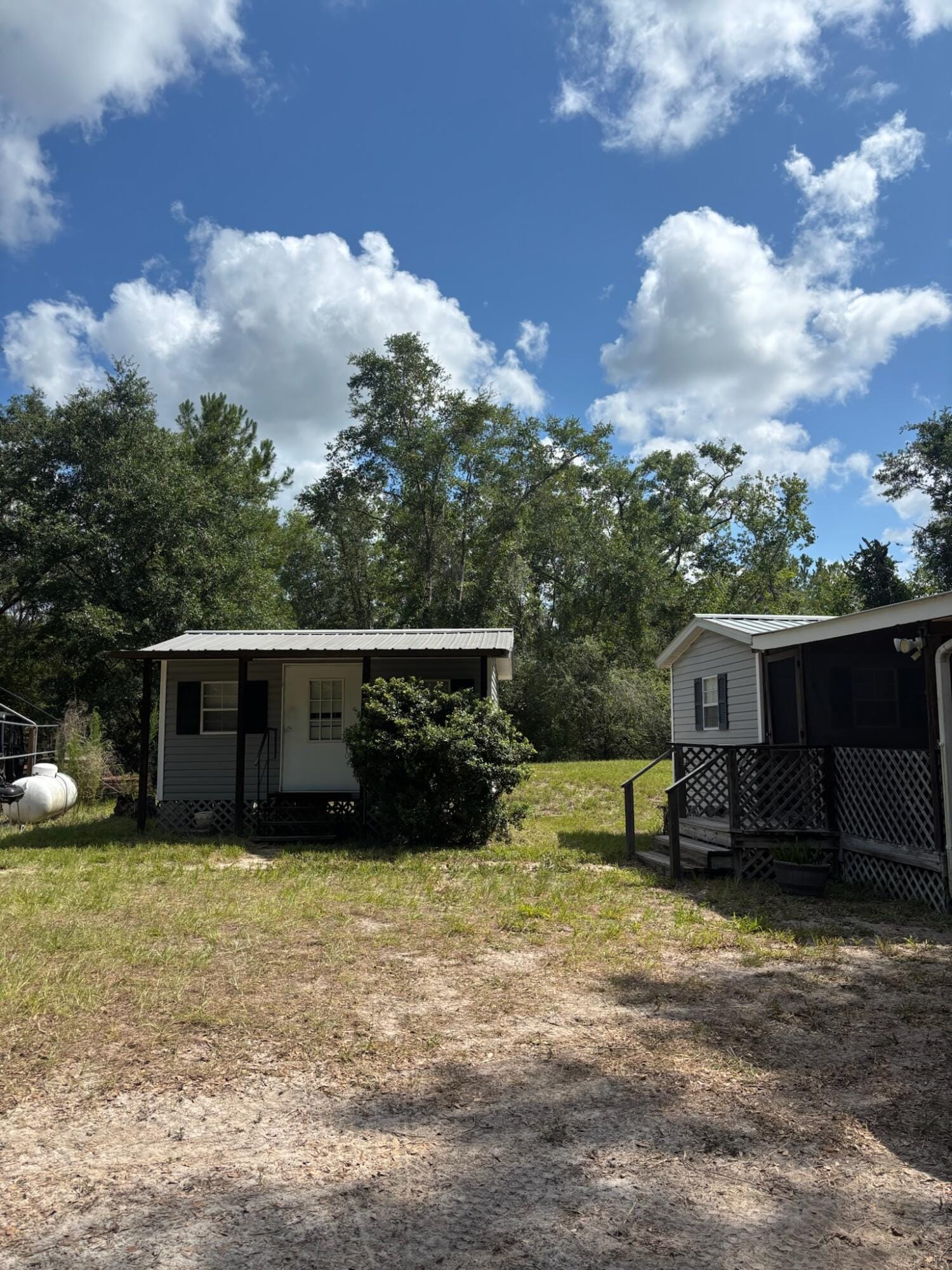 423 NW Bright Lake Court — photo 5