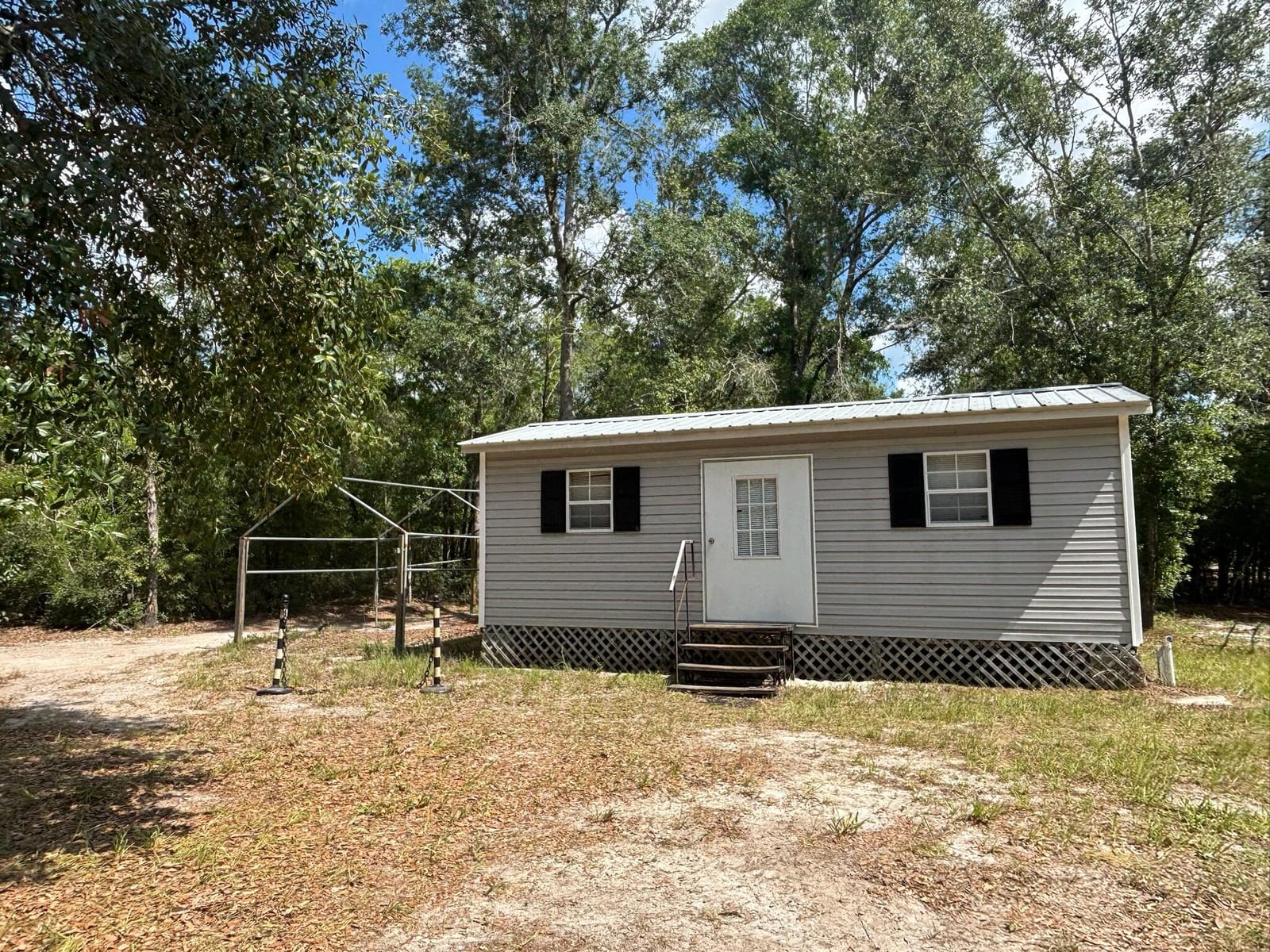 423 NW Bright Lake Court — photo 6