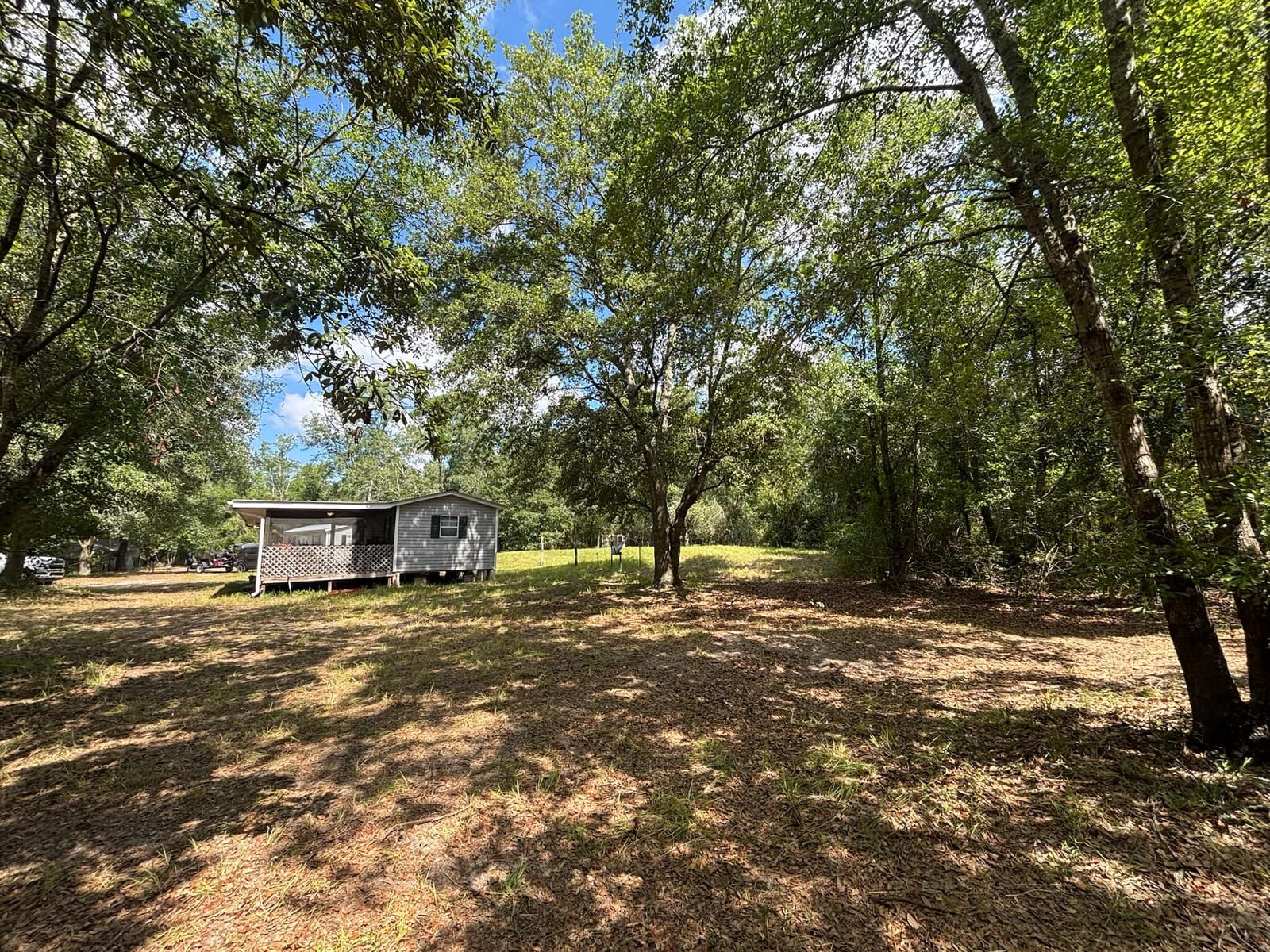 423 NW Bright Lake Court — photo 7