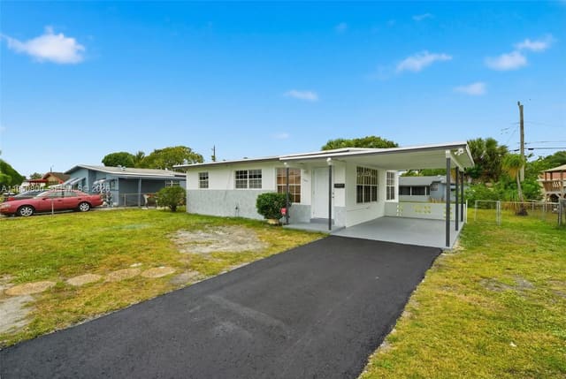 1731 NW 26th Avenue, Fort Lauderdale, FL 33311