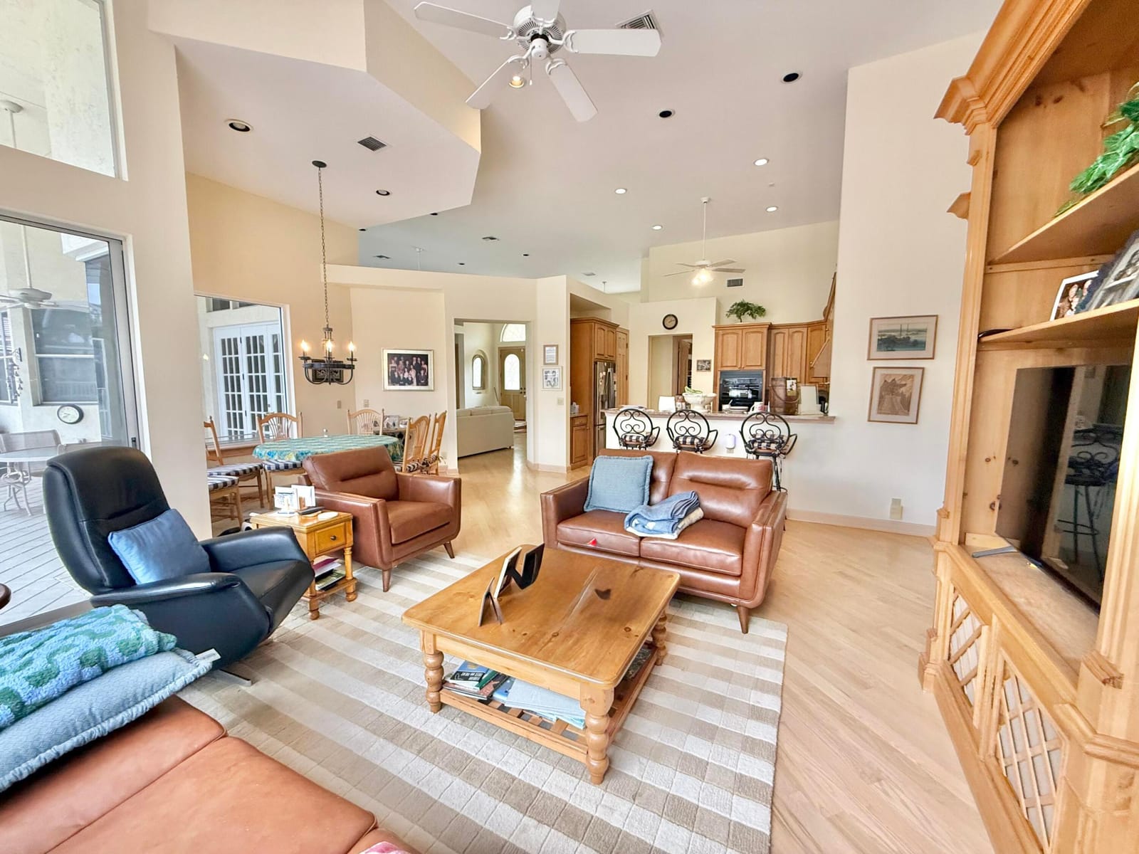 1792 Breakers West Boulevard, West Palm Beach, FL 33411 photo 25