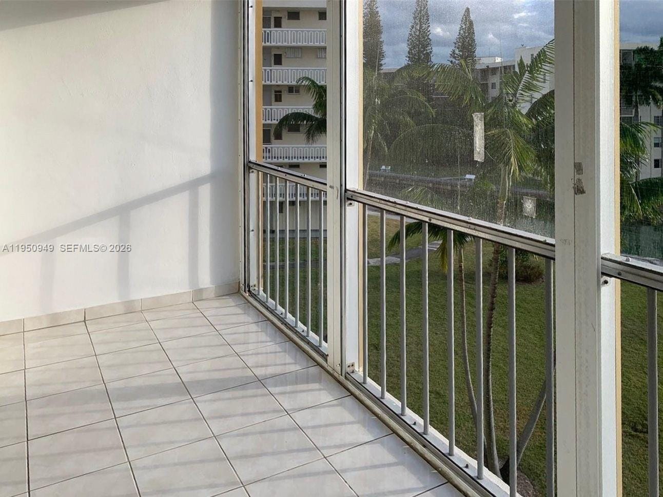 2855 Leonard Drive H404 — photo 12