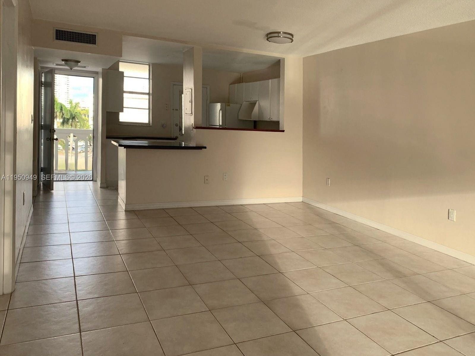 2855 Leonard Drive H404 — photo 3