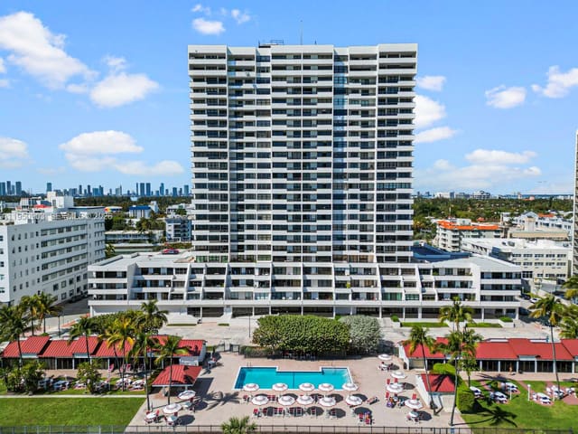 2555 Collins Avenue 1901, sold in Club Atlantis Condo, Miami Beach, FL