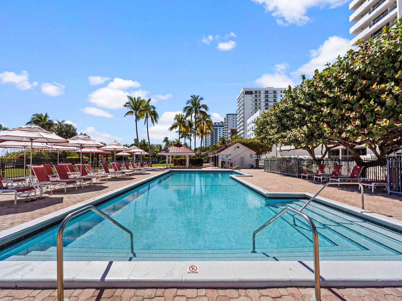 2555 Collins Avenue 1901, Miami Beach, FL 33140 photo 19