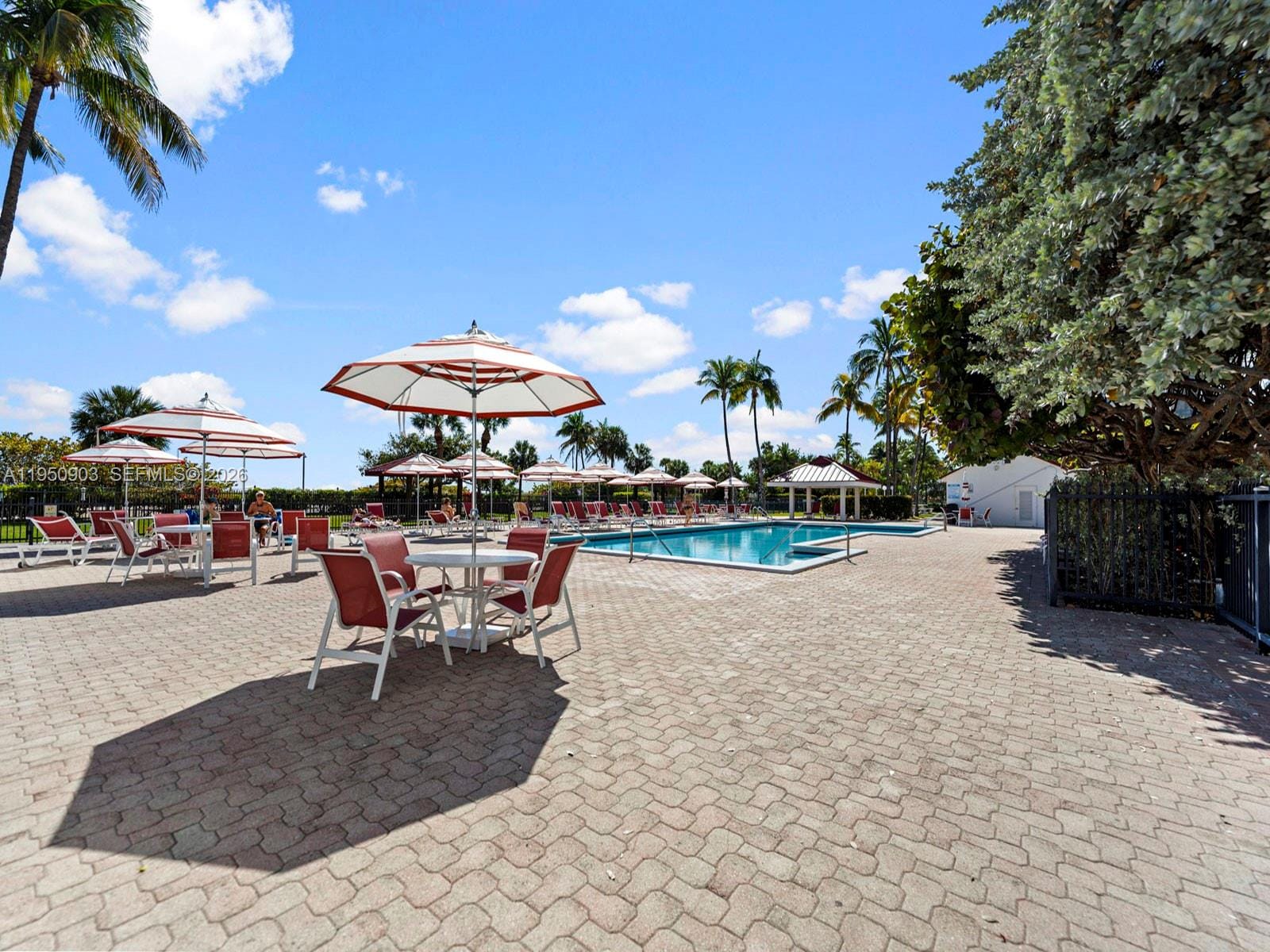 2555 Collins Avenue 1901, Miami Beach, FL 33140 photo 20